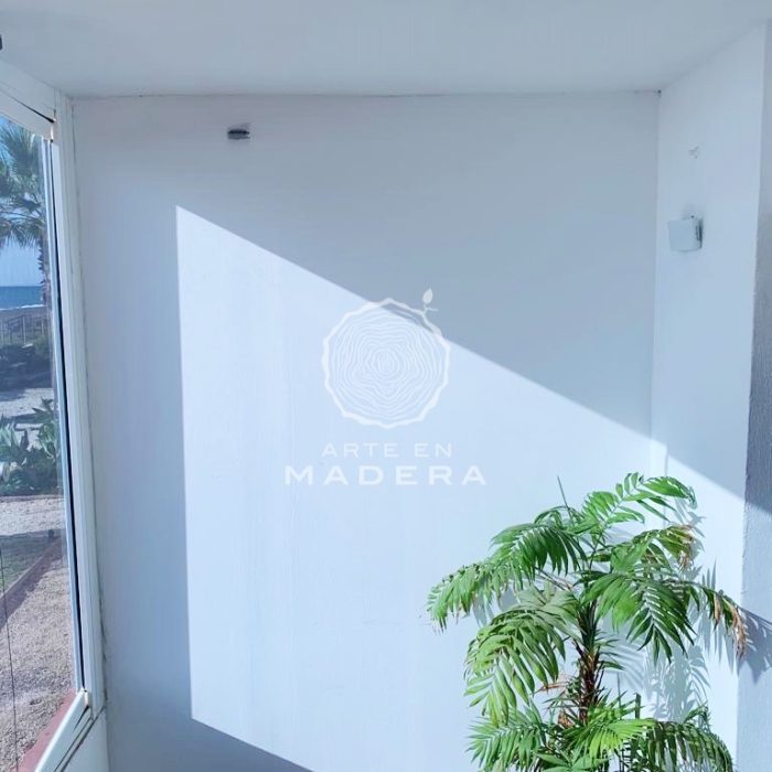 Antes de una fachada de madera